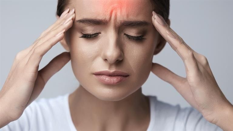 3 علامات تظهر عليك تكشف مرض خطير يصيب الدماغ.. احذرها