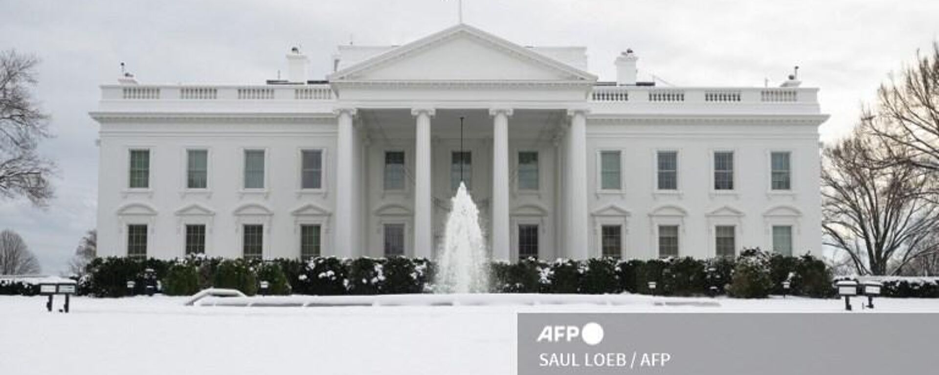 مراسل الخليج 365: رشقة صواريخ تستهدف القاعدة الأمريكية في حقل العمر النفطي شرقي سوريا