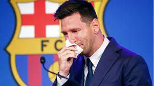 عرض منديل "ميسي "للبيع بمقابل يبدأ من 300 ألف جنيه إسترليني