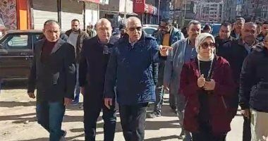 محافظ الجيزة يوجه بإزالة التعديات على أرصفة المشاة بشارع فيصل