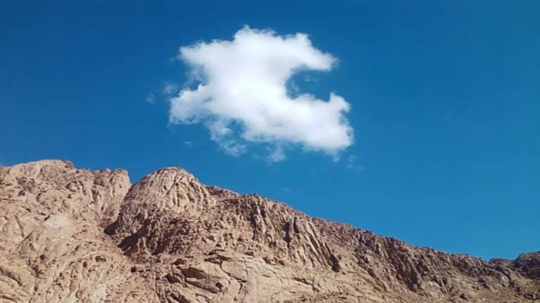 الحرارة 16 درجة بالقاهرة.. "الأرصاد" تكشف حالة الطقس الآن