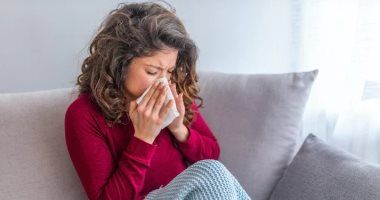 ما العلاقة بين دور البرد والتهاب الأذن الداخلية؟