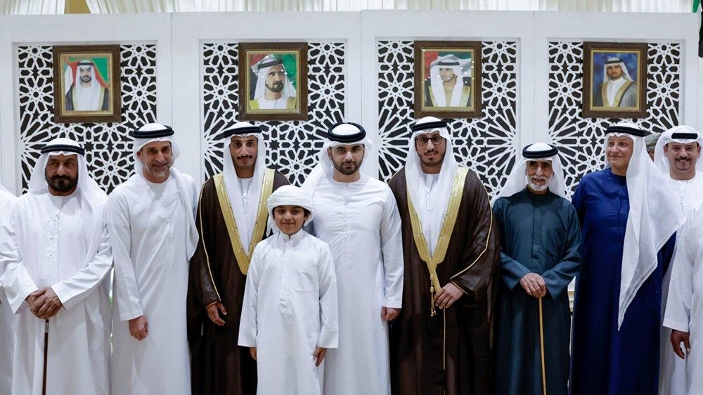 محمد بن راشد يحضر أفراح الكتبي والمري