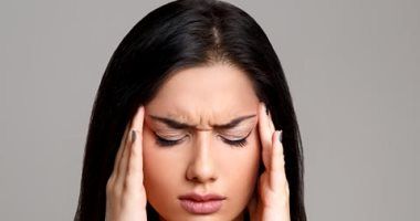 لو بتشوف أو تسمع حاجات غريبة.. الصداع النصفى قد يكون السبب