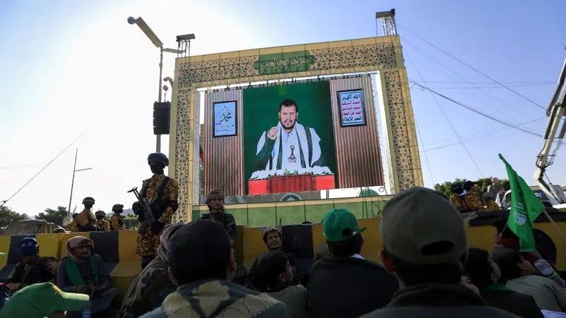 غارات أمريكية بريطانية تستهدف أراضي اليمن عقب خطاب لزعيم الحوثيين