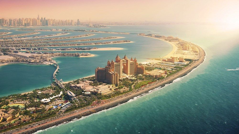 «جزر الإمارات السياحية».. لآلئ ساحرة تستقطب عشاق المغامرات والحياة البرية