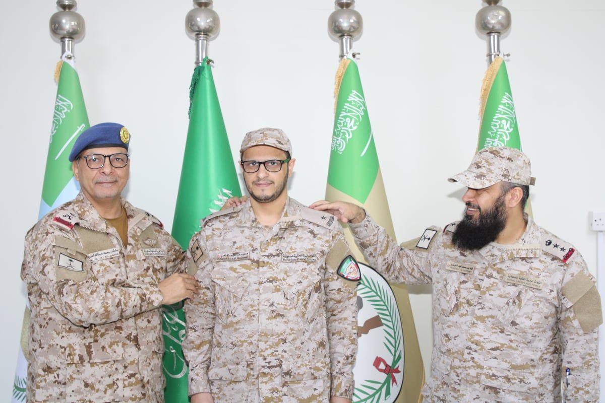 "الأحمري" يتقلّد رتبته الجديدة "ملازم"