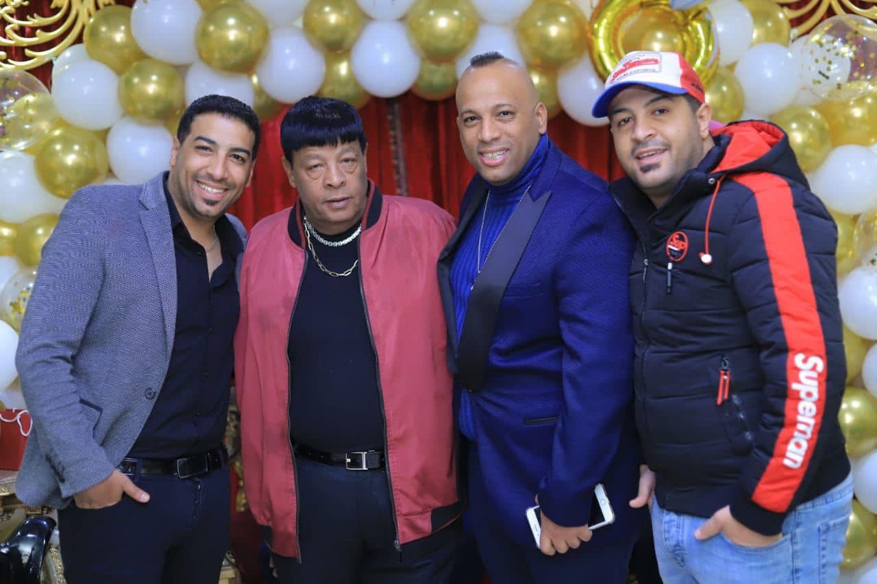 عبد الباسط حمودة يحتفل بعيد ميلاده مع جمهوره بالساقية فى حفلة عيد الحب