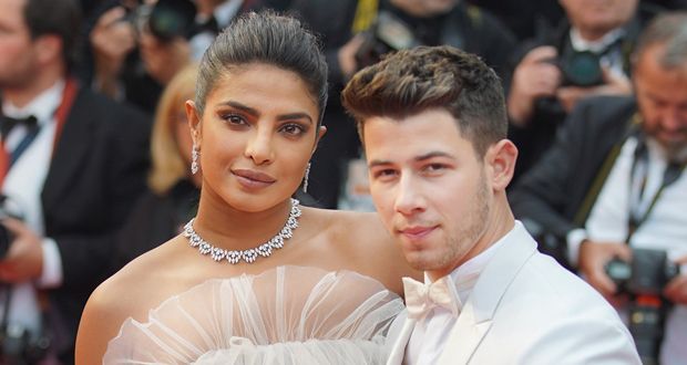 بريانكا شوبرا وزوجها يهجران قصرهما في كاليفورنيا.. ما القصة؟