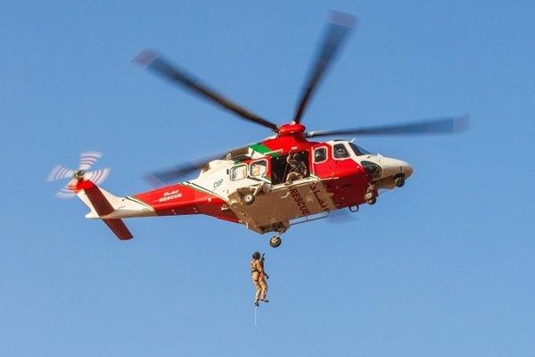 الحرس الوطني ينجح في إنقاذ شخصين كانا مفقودين في البحر إثر غرق قاربهما