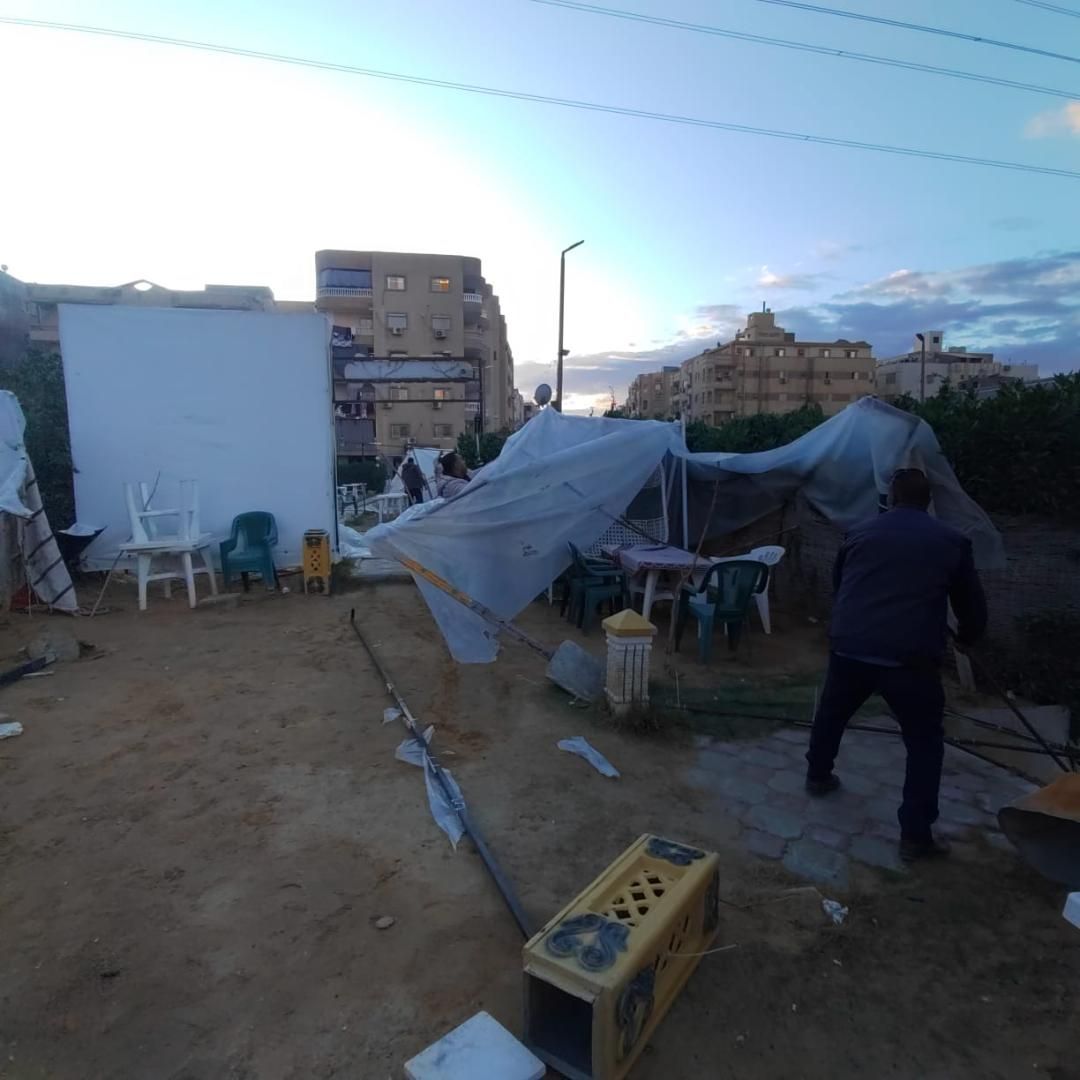 غلق وتشميع 8 محال ومقاهى ورفع 1200 حالة إشغال بحدائق الأهرام