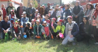 البيئة تشارك المجتمع المدنى فى زراعة الأشجار المثمرة ضمن 100 مليون شجرة.. صور