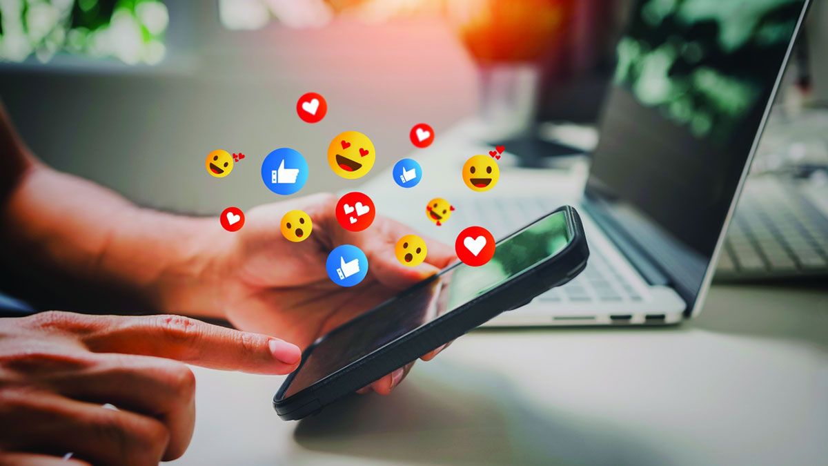 الامارات | مدارس خاصة ترفض تناول إجراءاتها على مواقع «التواصل»