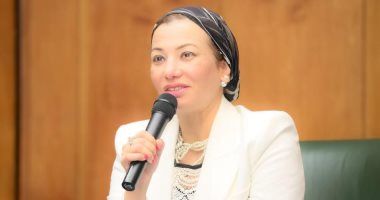وزيرة البيئة: مشروع تحويل المخلفات لطاقة كهربائية بالجيزة بادرة الطريق