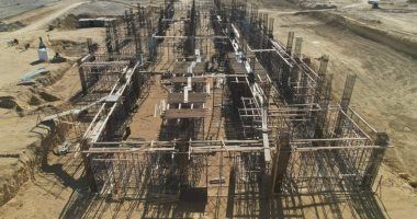 أعمال تنفيذ محطة العدوة بالمنيا ضمن شبكة القطارات السريعة.. صور