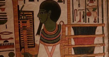مقابر ملوك الفراعنة بالأقصر بالنقوش والألوان تجذب السياح بموسم الشتاء.. صور