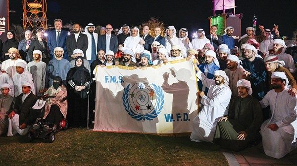 أبوظبي تتسلم راية تنظيم المؤتمر الدولي للاتحاد العالمي للصم 2027