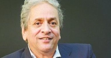 من هو المخرج عمر عبدالعزيز أحدث عريس بالوسط الفني؟