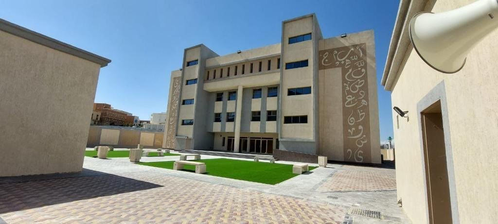 نائب أمير مكة المكرمة يُدشّن 6 مبانٍ تعليمية جديدة في الطائف