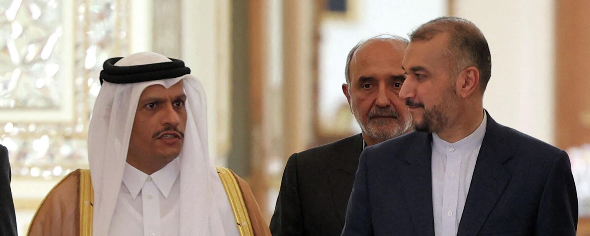 إيران تعلن إلغاء تأشيرات دخول القطريين إلى أراضيها