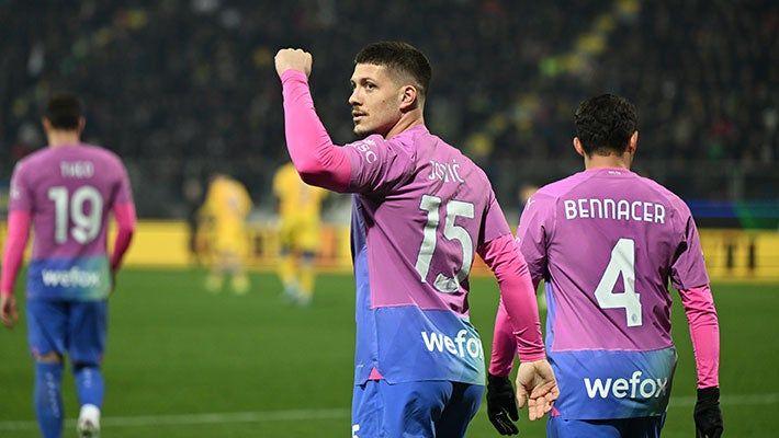 الامارات | ميلان يتجنب مفاجأة فروزينوني في "الكالتشيو"