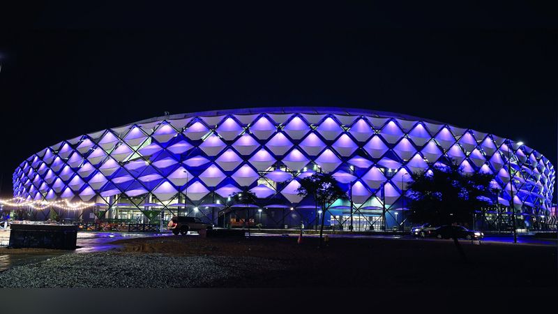 الامارات | استاد هزاع بن زايد يستضيف نهائي الكأس