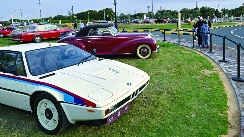 الامارات | مهرجان السيارات القديمة يكمل «الرحلة الأولى»