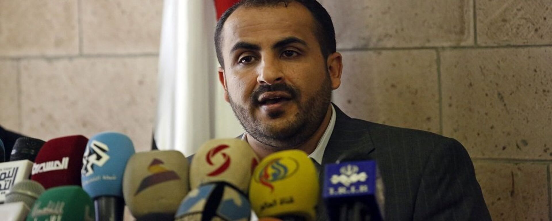 بعد تكثيف غاراتها ضد "أنصار الله".. هل تغامر أمريكا بالدخول بريا إلى اليمن؟