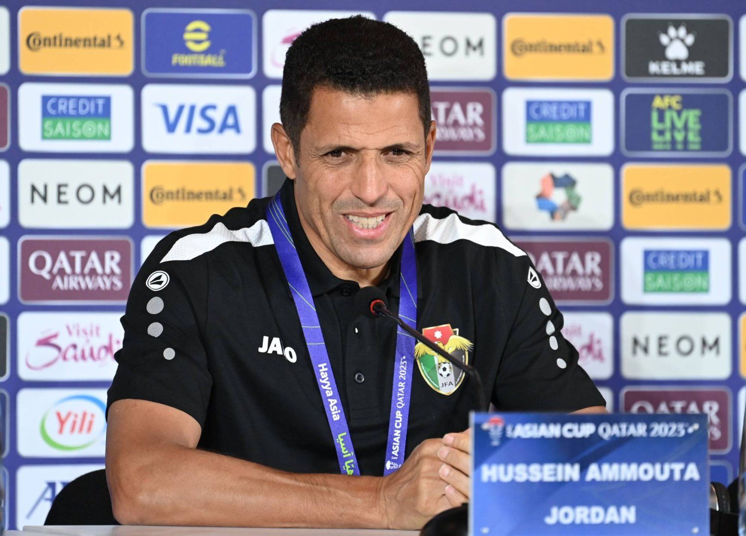 الامارات | ماذا قال المدرب عموتة عن قمة الأردن وكوريا الجنوبية و"إصابة التعمري"؟