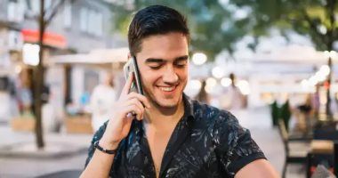 تكنولوجيا: رجل يستعين بـ "خرائط جوجل" لتتبع لص سرق هاتف والده وينجح فى استعادته