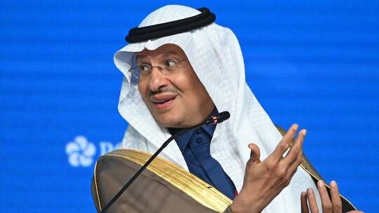 الخليج اليوم .. السعودية تعلن عن قرار غير متوقع في سوق النفط