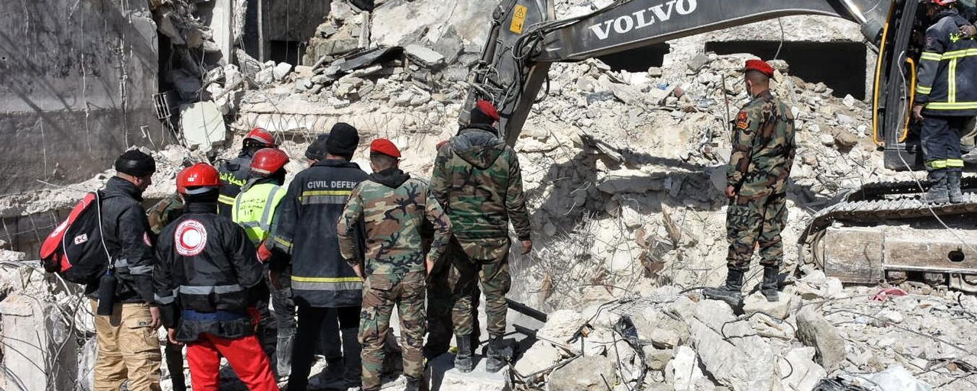 عام على الزلزال.. مسؤول سوري: 329 طائرة مساعدات وصلت من دول كسرت الحصار الغربي