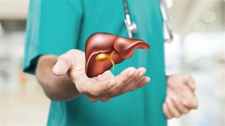 6 علامات تظهر على يديك إشارة إلى مشكلة خطيرة في الكبد