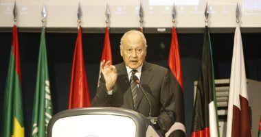 أبو الغيط يدين تصريح الرئيس الأرجنتينى بنقل سفارة بلاده فى إسرائيل للقدس