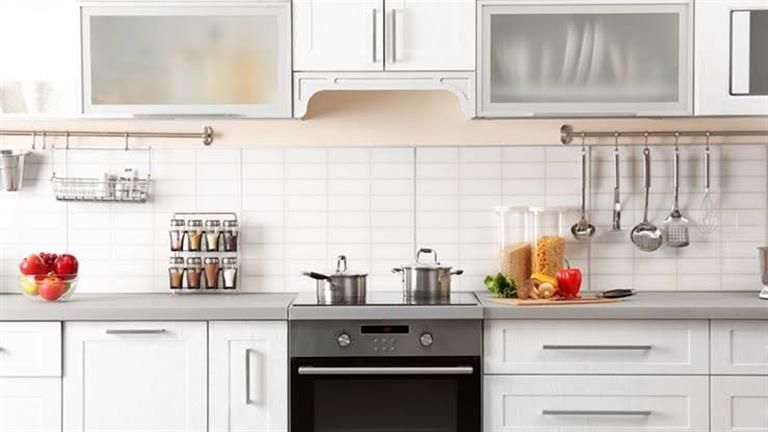 نوع توابل يفعل المعجزات بجسمك ويحميك من الأمراض المزمنة.. كم سعره؟