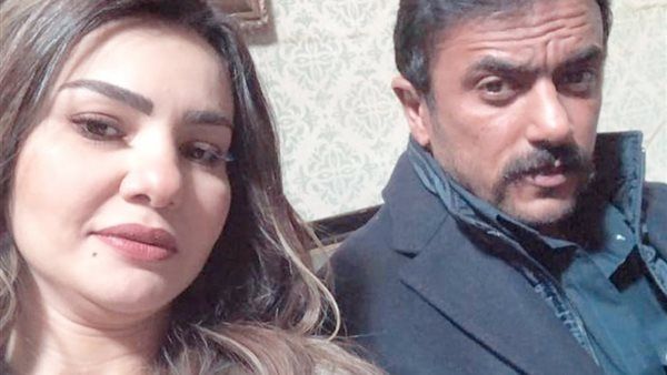 حق عرب رمضان 2024.. دينا فؤاد تعمل على "نصبة شاي" أمام العوضي