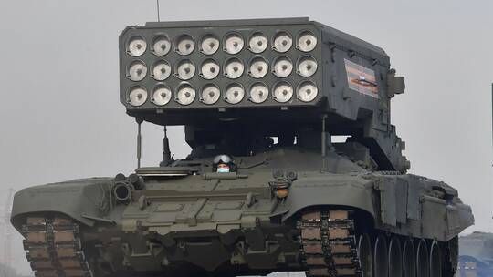 الخليج اليوم .. السعودية قد تقتني في المستقبل قاذفات اللهب وأسلحة روسية أخرى