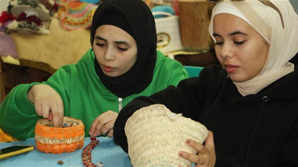 "أهل مصر".. ورش متنوعة في ملتقى فتيات المحافظات الحدودية بالوادي الجديد