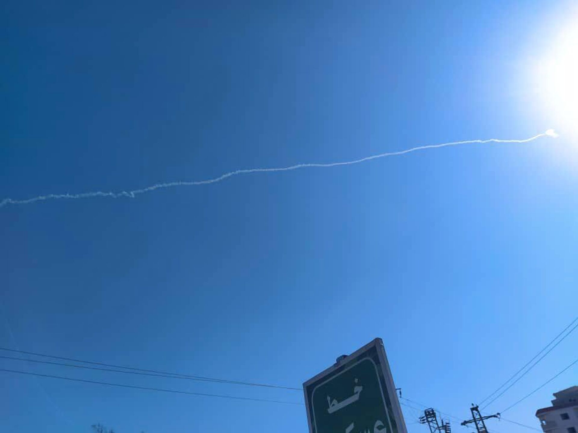 الدفاعات الجوية السورية تتصدى لأهداف معادية في سماء دمشق