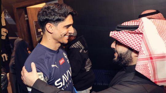 الخليج اليوم .. آل الشيخ يوجه رسالة لبونو بعد تألقه مع الهلال في كأس موسم الرياض