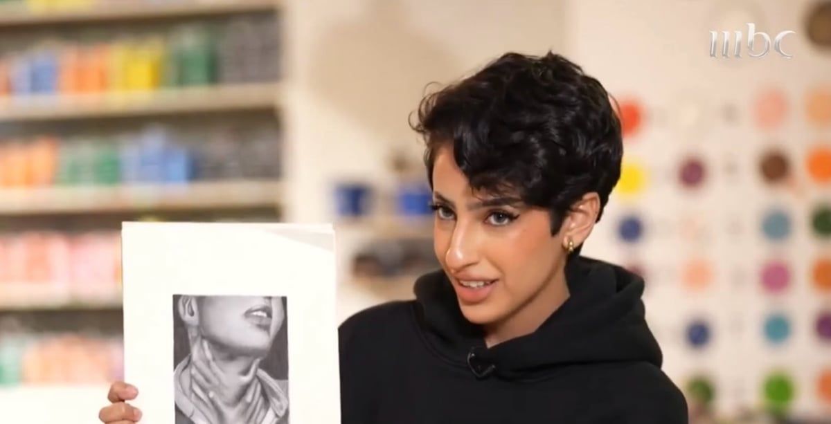 الفنانة فاطمة الغامدي: الرسم مدرسة ومجال للتعبير عن الذات وإزالة الهموم