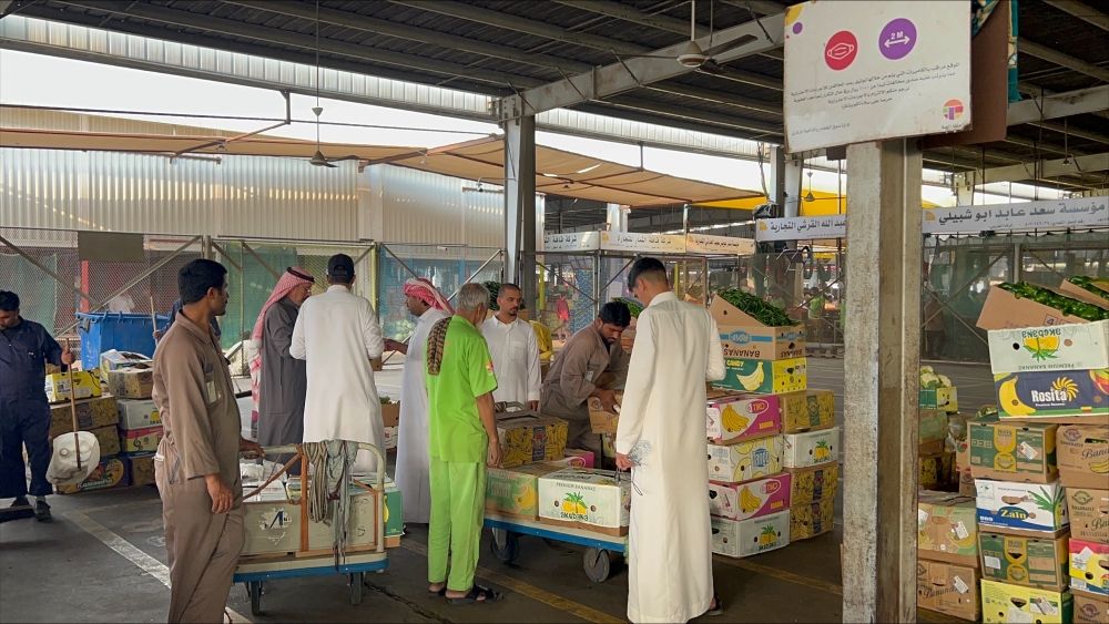 مواطنون لـ "اليوم": توطين حراج جدة أوجد فرصًا ذهبية للمواطن