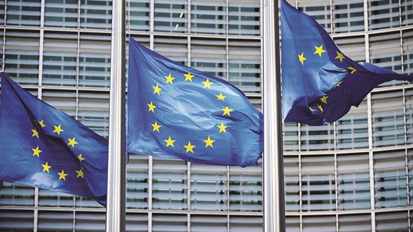 «الاتحاد الأوروبي» يتفق على قواعد جديدة بشأن الديون
