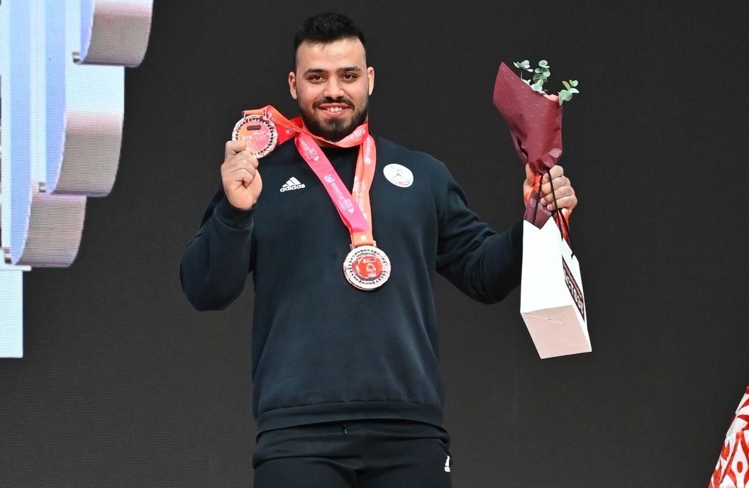 الامارات | الغفير يهدي الإمارات 3 برونزيات في "آسيوية الأثقال"