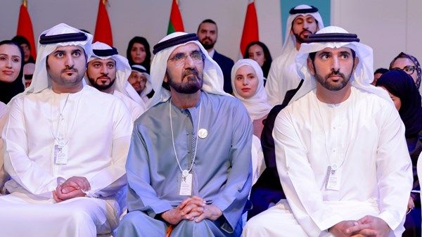 محمد بن راشد يلتقي وزراء الشباب العرب ويحضر جانباً من جلسات الاجتماع العربي للقيادات الشابة ضمن قمة الحكومات