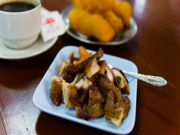 راكب يعثر على شيء غير متوقع في وجبة الغداء.. لن تتوقع ماذا وجد؟