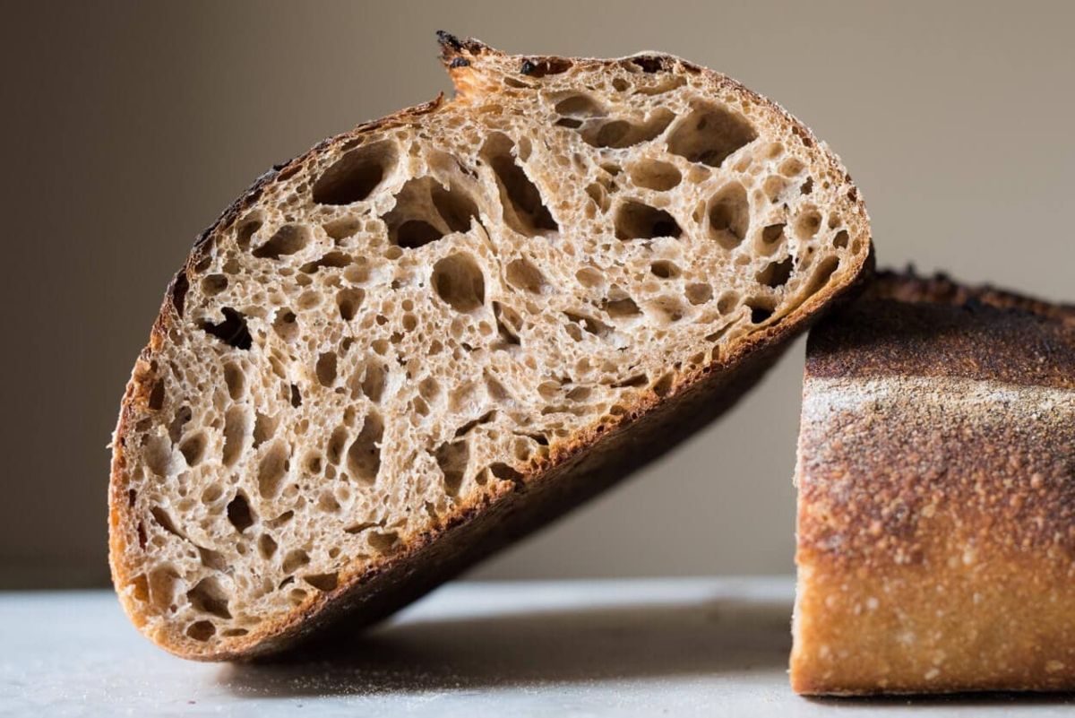 تناول خبز القمح الكامل على الإفطار؟ تعرف على فوائده