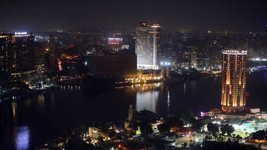 الخليج اليوم .. مصر تعزي الإمارات والبحرين في ضحايا الهجوم بالصومال