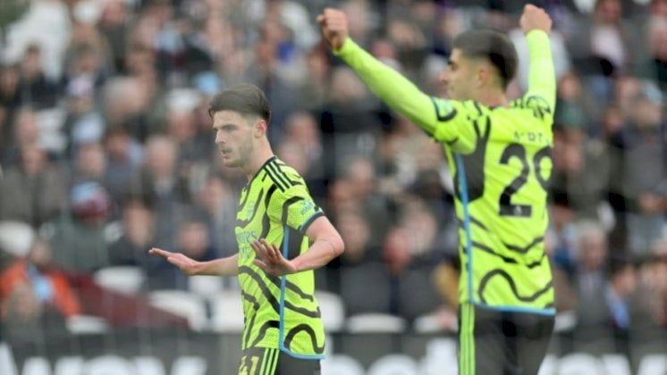 بطولة إنكلترا: أرسنال يسحق وست هام 6-0 ويواصل تشديد الخناق على ليفربول
