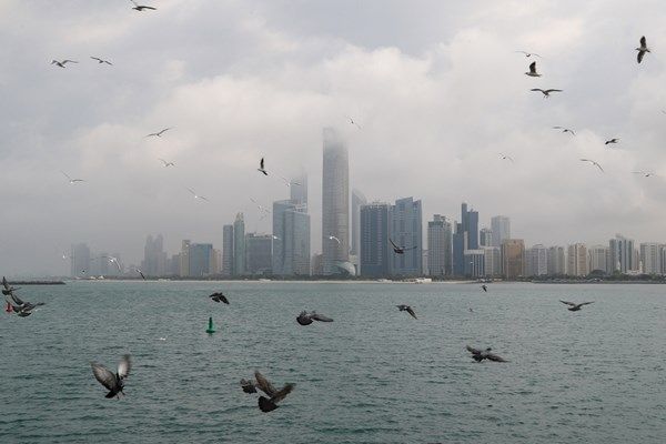 2000 درهم و23 نقطة لمخالفات أثناء الحالة الجوية غير المستقرة